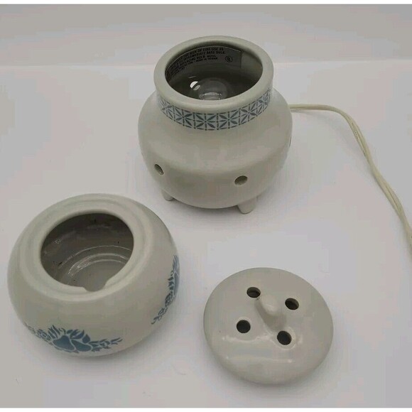 Robeson Wax Melt Candle Potpourri Warmer 7” Electric Vintage Beige Blue - Picture 6 of 11